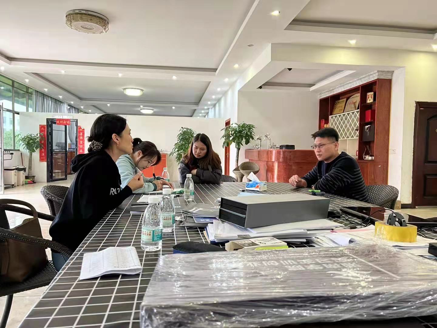 资兴市就业服务中心面对面走访企业零距离助力发展