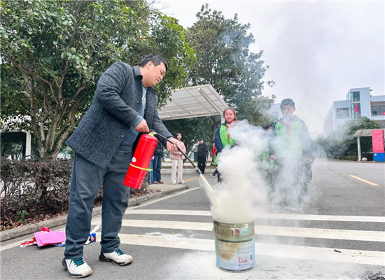 衡南县华岳小学图片