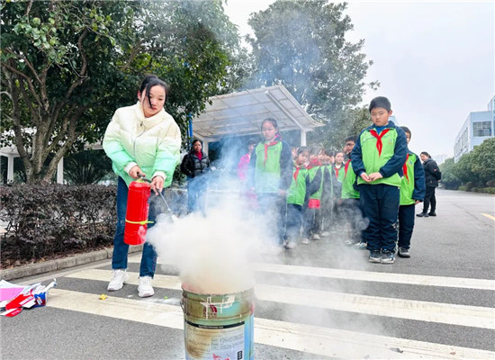 衡南县华岳小学图片